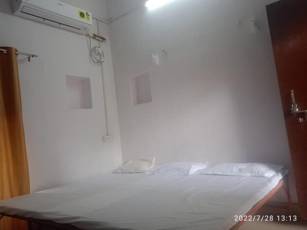Hotel Shri Swami Sheetal Das Akhada B1-88 Assi , Near Pushkar Talab,Varanasi, Ashram Dharmshala Exteriér fotografie