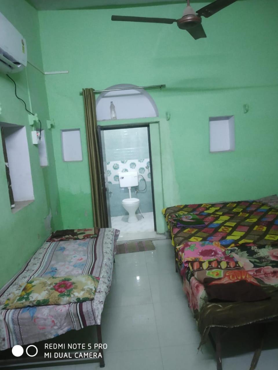 Hotel Shri Swami Sheetal Das Akhada B1-88 Assi , Near Pushkar Talab,Varanasi, Ashram Dharmshala Exteriér fotografie