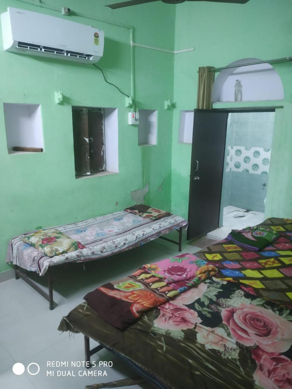 Hotel Shri Swami Sheetal Das Akhada B1-88 Assi , Near Pushkar Talab,Varanasi, Ashram Dharmshala Exteriér fotografie